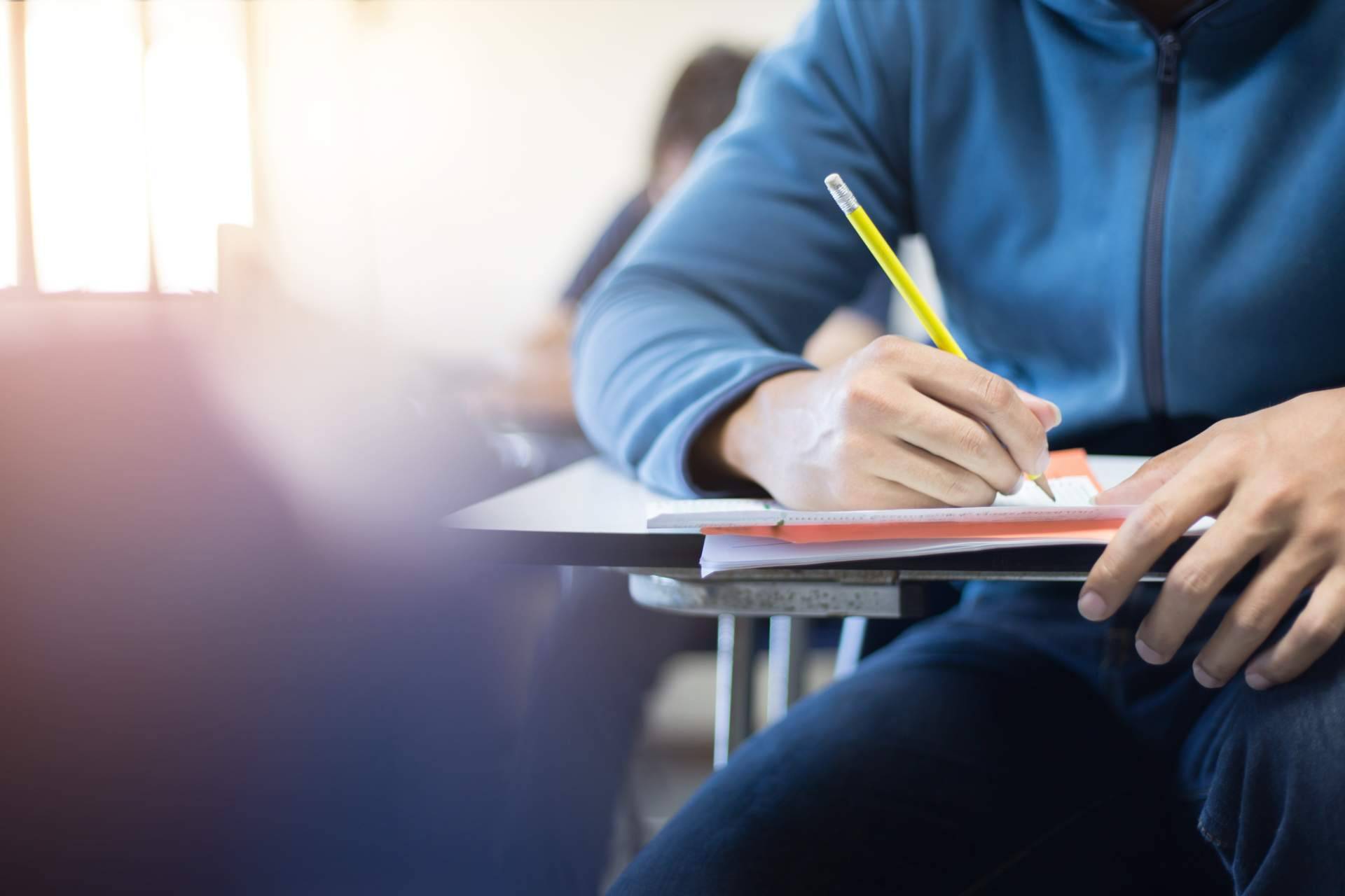 En qué consisten las pruebas PCE, por Estudia Seguro