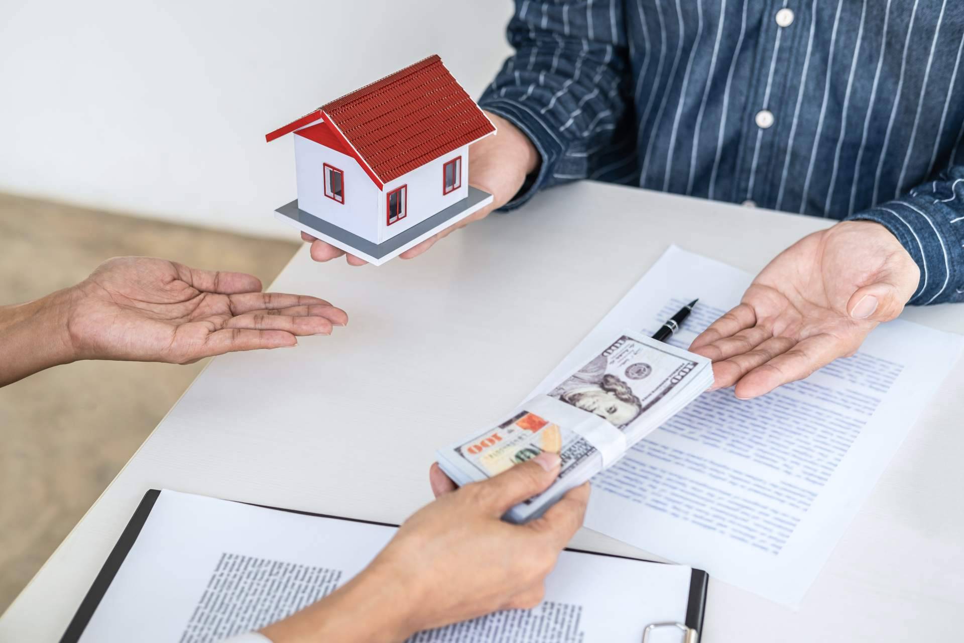¿Qué ofrecen los servicios inmobiliarios de SteraM Flats Torremolinos?