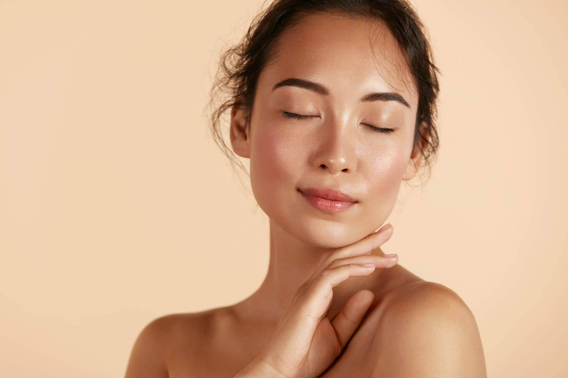 Conseguir una piel de porcelana es posible con el tratamiento BB Glow de Crina Rus Beauty Center