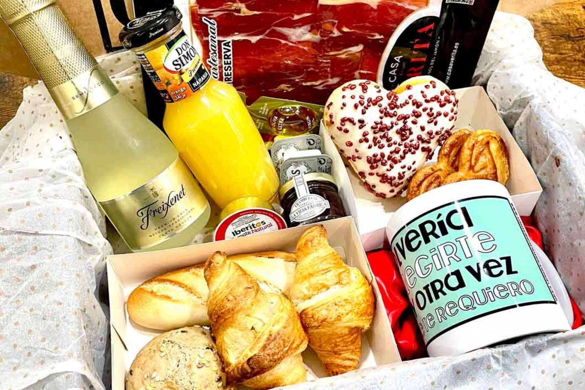 Las Flores No Se Comen ofrece un kit de desayuno romántico a domicilio
