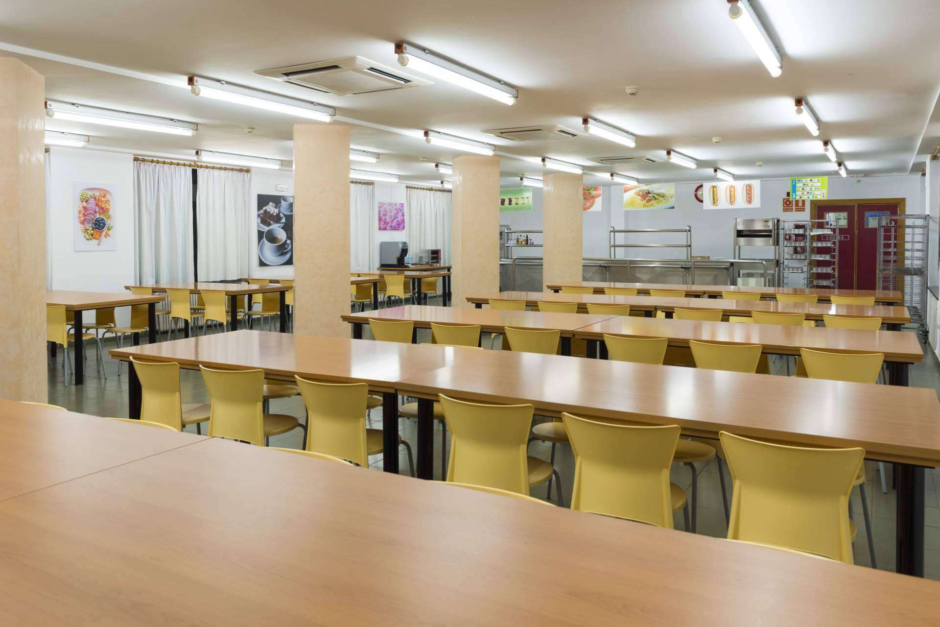 ¿Cómo es el día a día de los estudiantes que alquilan habitaciones en el Colegio Mayor Ovidi Montllor?