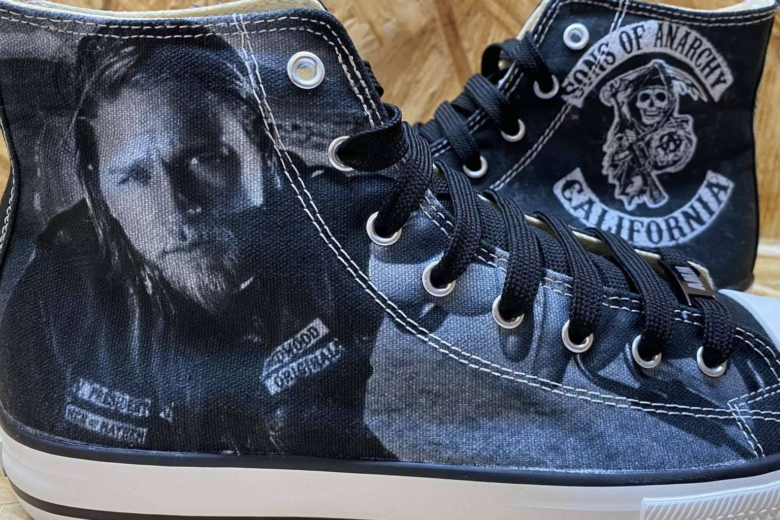 Las zapatillas personalizadas originales que ofrece AMM AEROGRAFIA