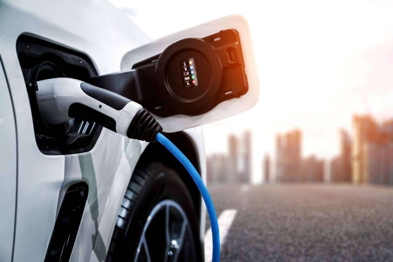 ¿Cuánto cuesta cargar un coche eléctrico?