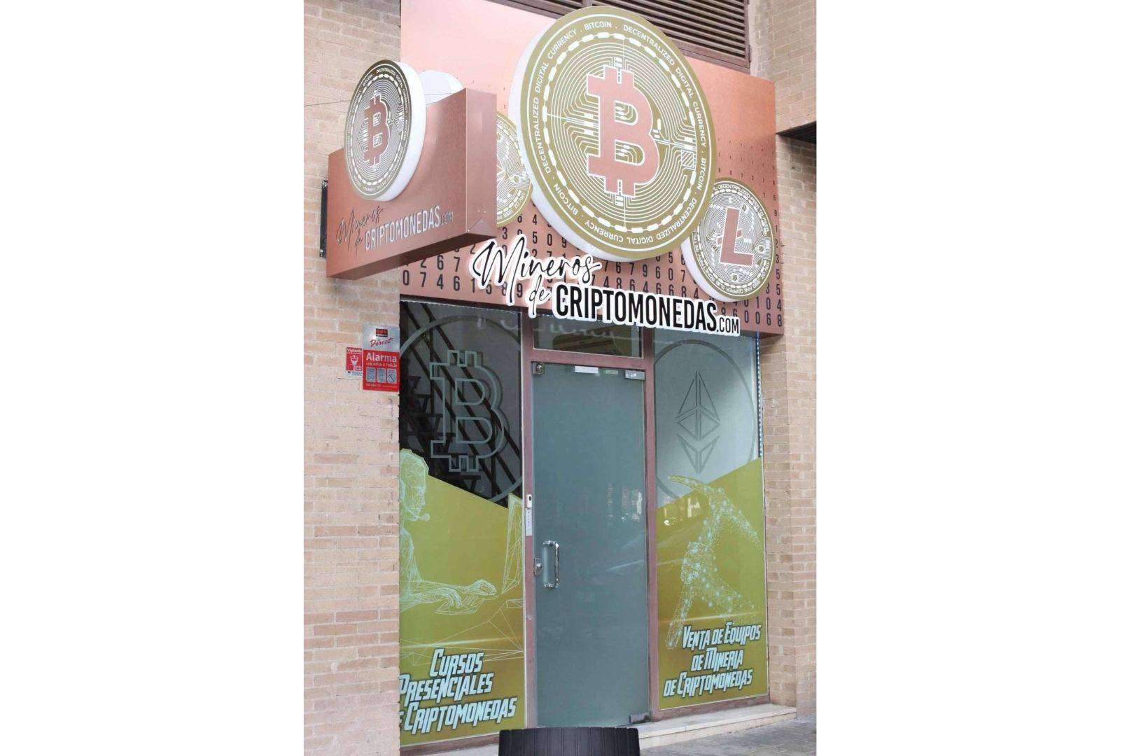 Gracias a los equipos que venden desde Mineros de Criptomonedas, se pueden minar criptomonedas