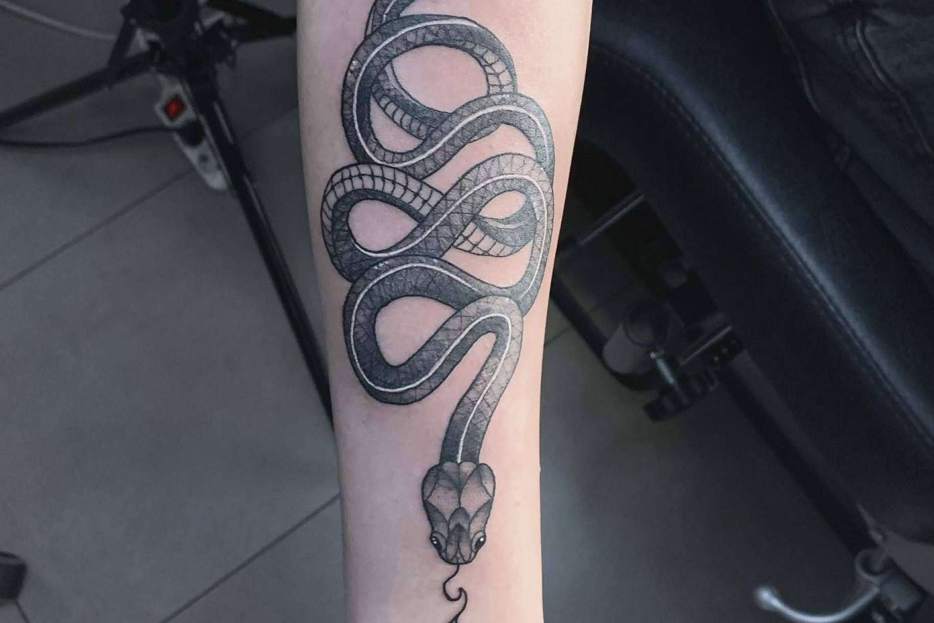 Los expertos de Steel of Doom explican cómo curar un tatuaje