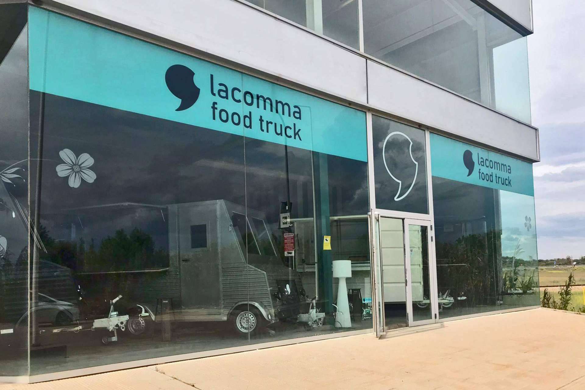La compañía LACOMMA ampliará su red de distribución de food trucks