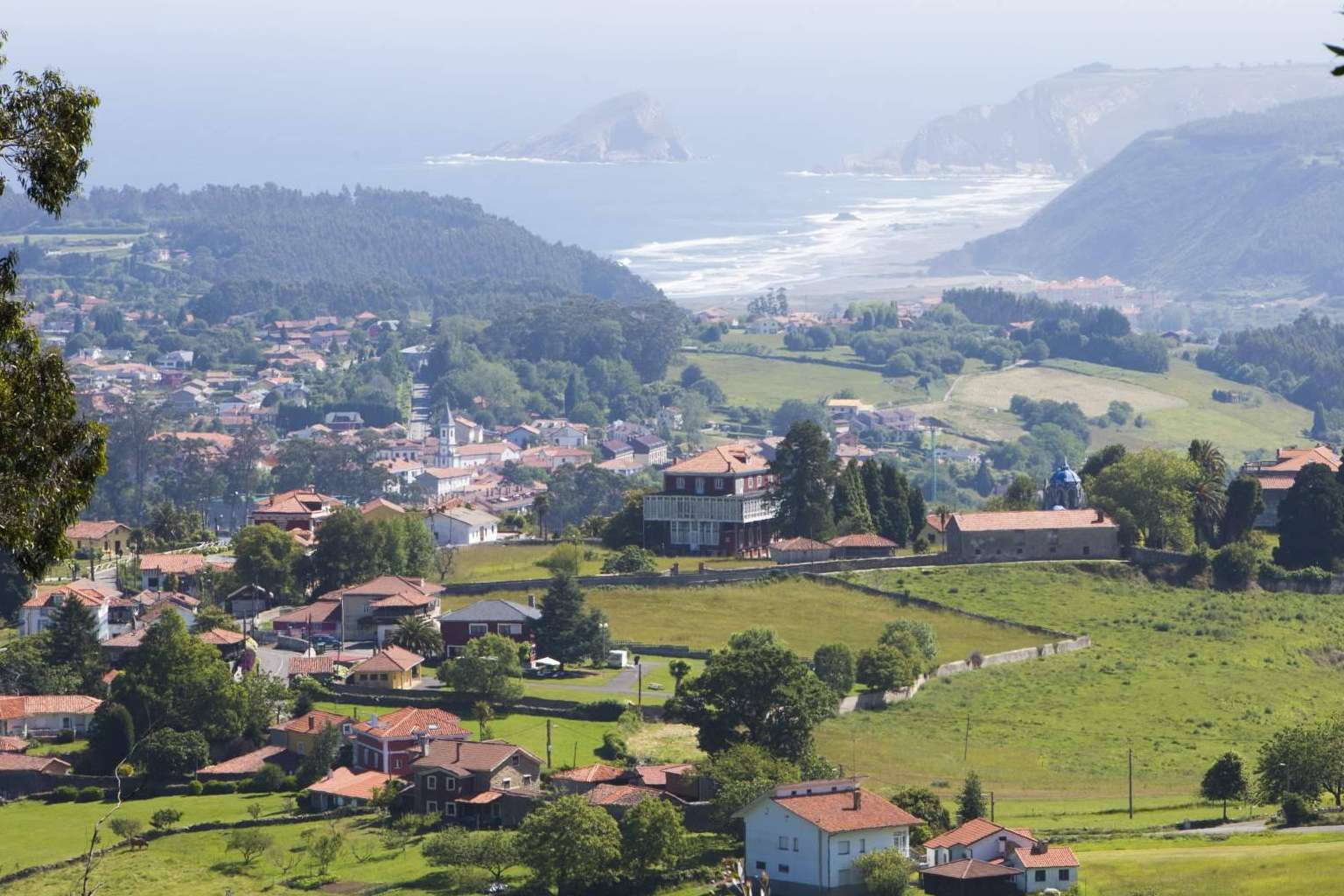 El Hotel Rural Montesomao es un hotel rural situado en Asturias con encanto