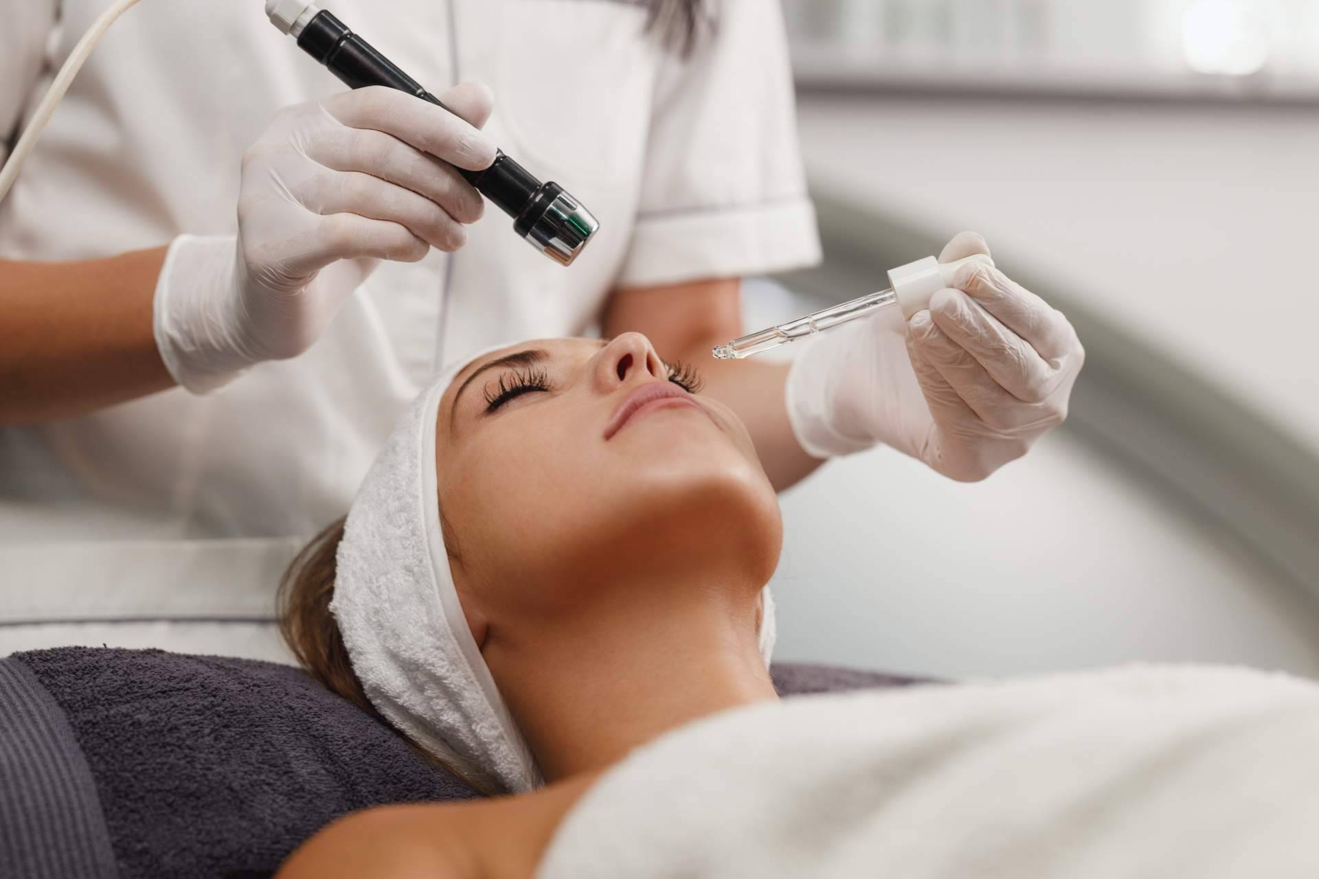 Tratamientos faciales de Policlinica ICD, una alternativa para preparar el rostro esta primavera