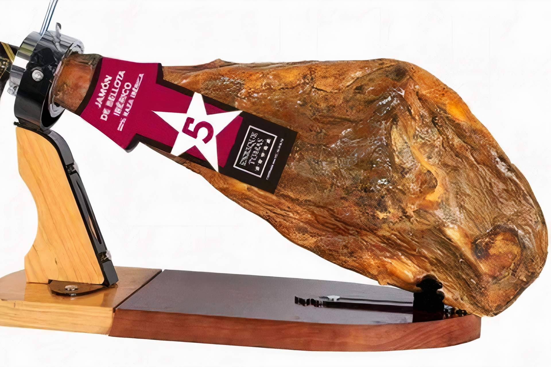 Enrique Tomás garantiza que el jamón ibérico, además de ser exquisito, también es sano para el organismo