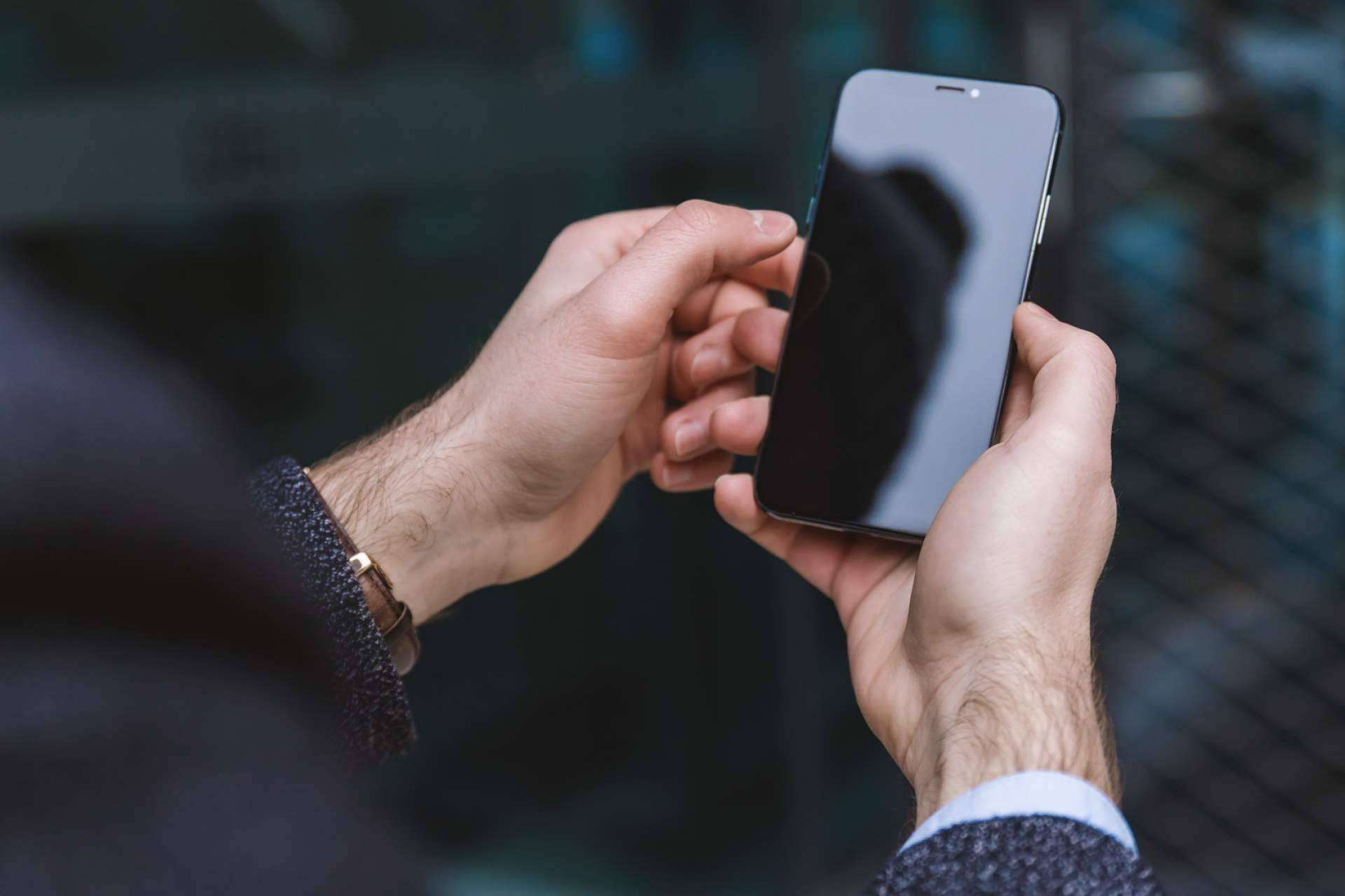 ¿Cuál es la función de un perito informático WhastApp?, por Perito Legal