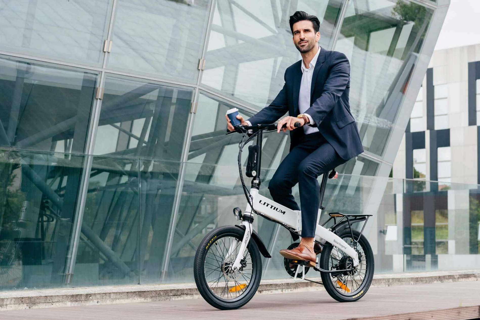 La Comunidad de Madrid aporta subvenciones para comprar bicicleta eléctrica, por Sanferbike