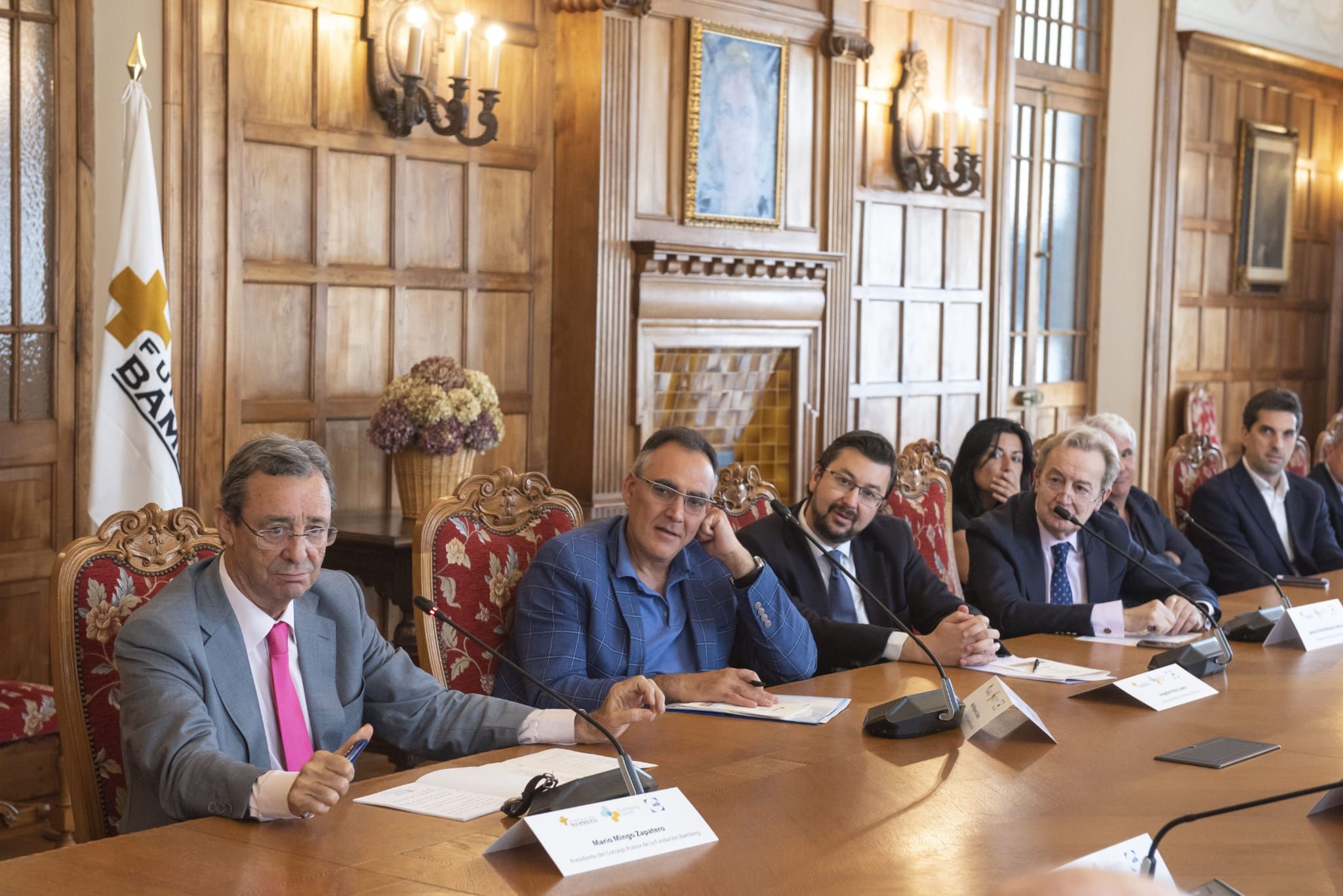 Gerentes sanitarios del norte de España apuestan por la compra centralizada de medicamentos