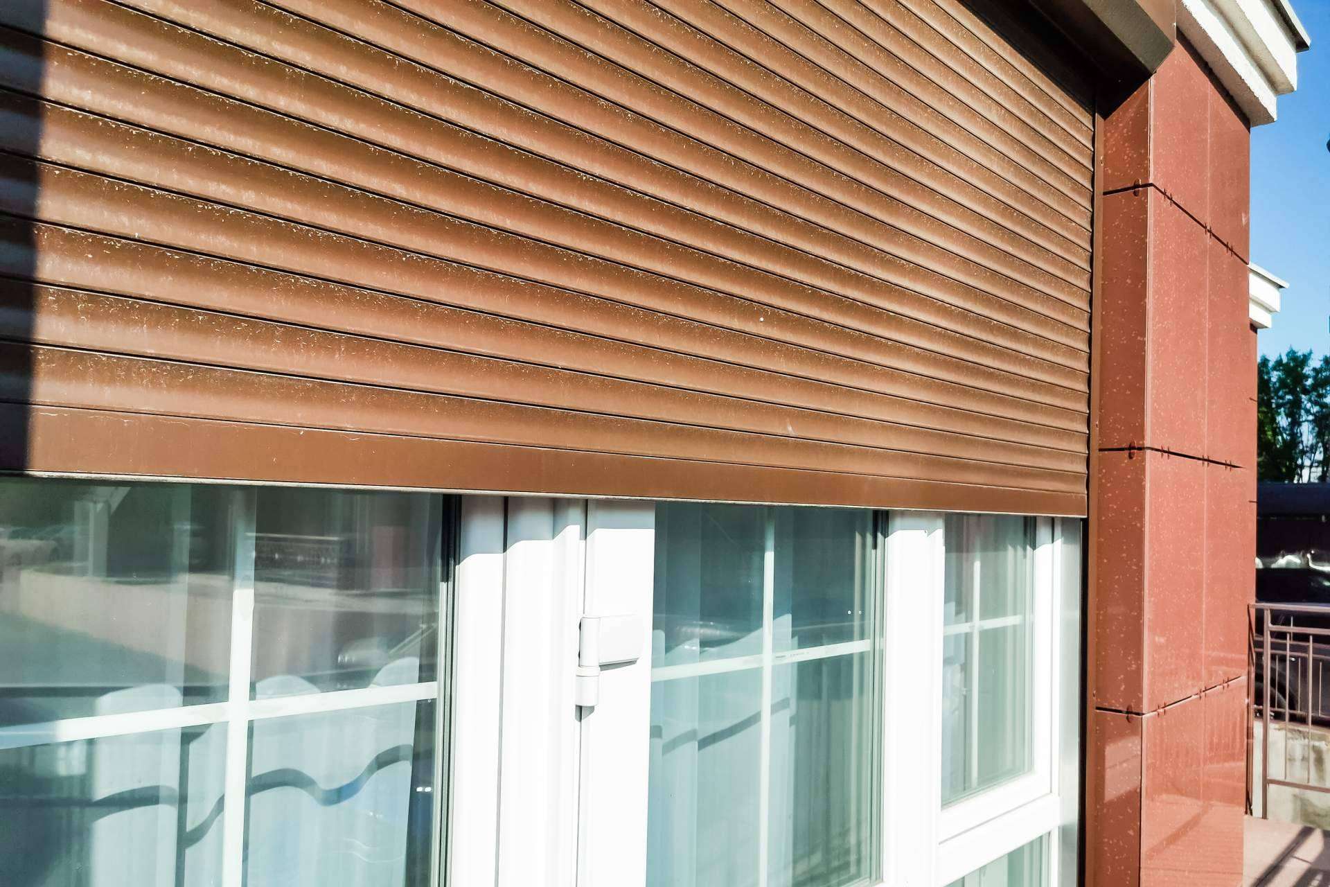 Persianas exteriores para una mayor seguridad en el hogar, de la mano de Ventanas Cora