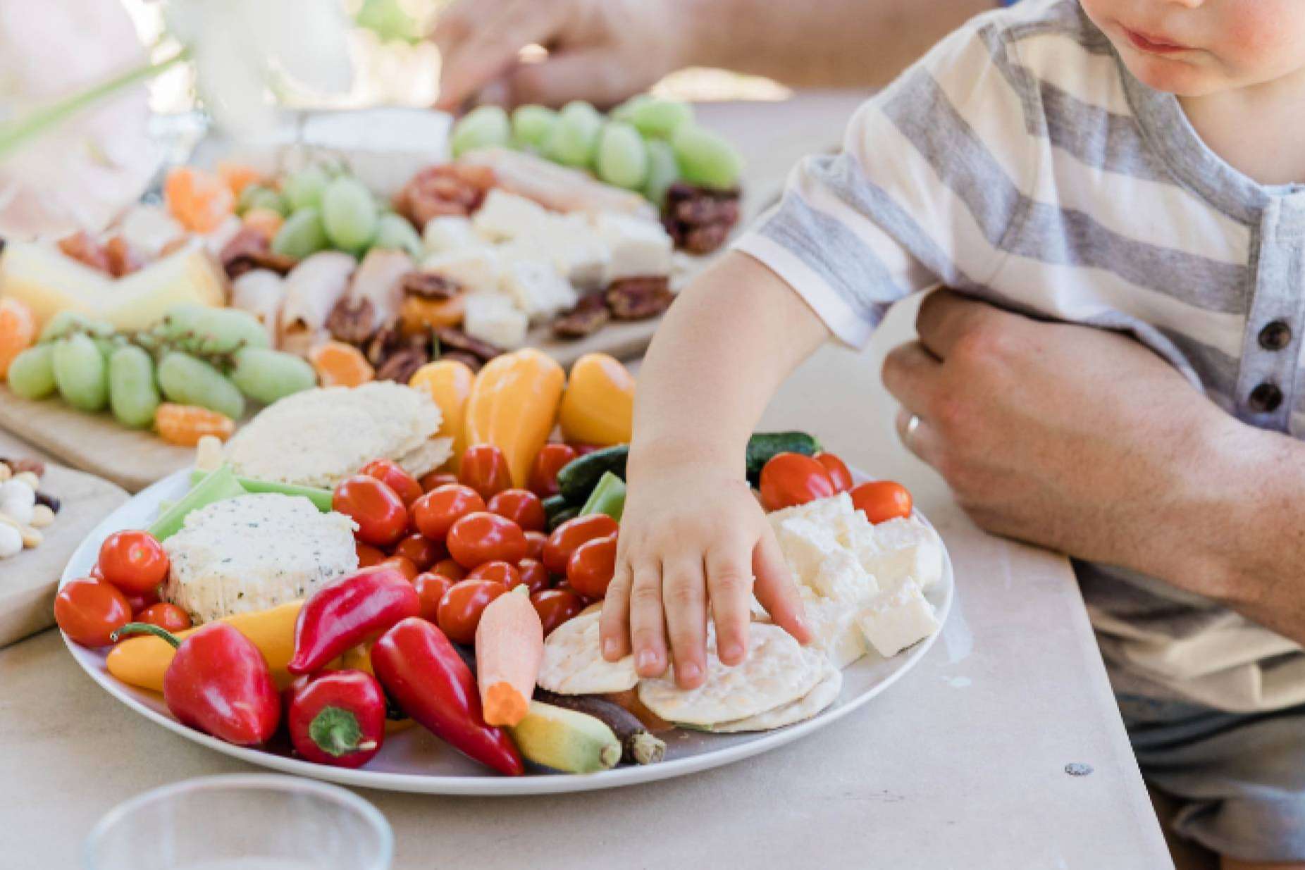 La importancia de una buena nutrición infantil, según la clínica Alzenit