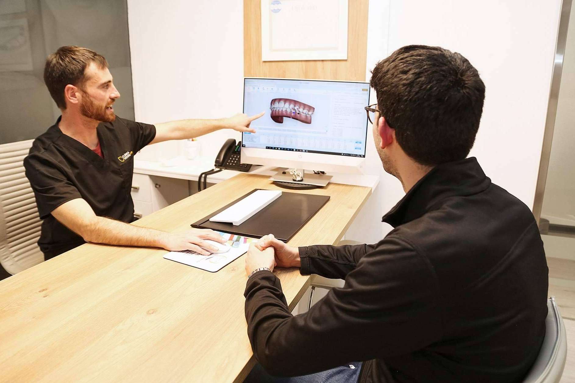 Las ventajas de la ortodoncia invisible en Barcelona por Clínica Dental Rob