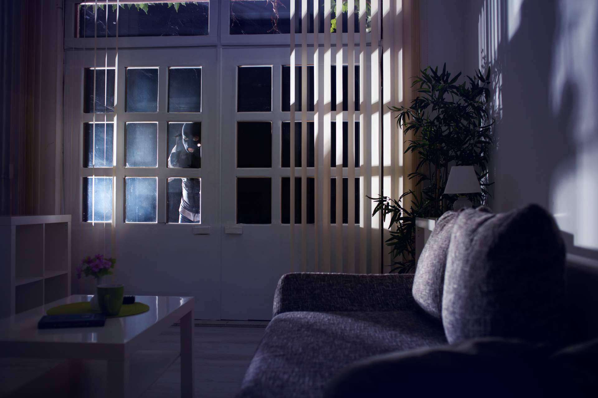Alarmas para proteger la vivienda durante el verano con Alarma Online