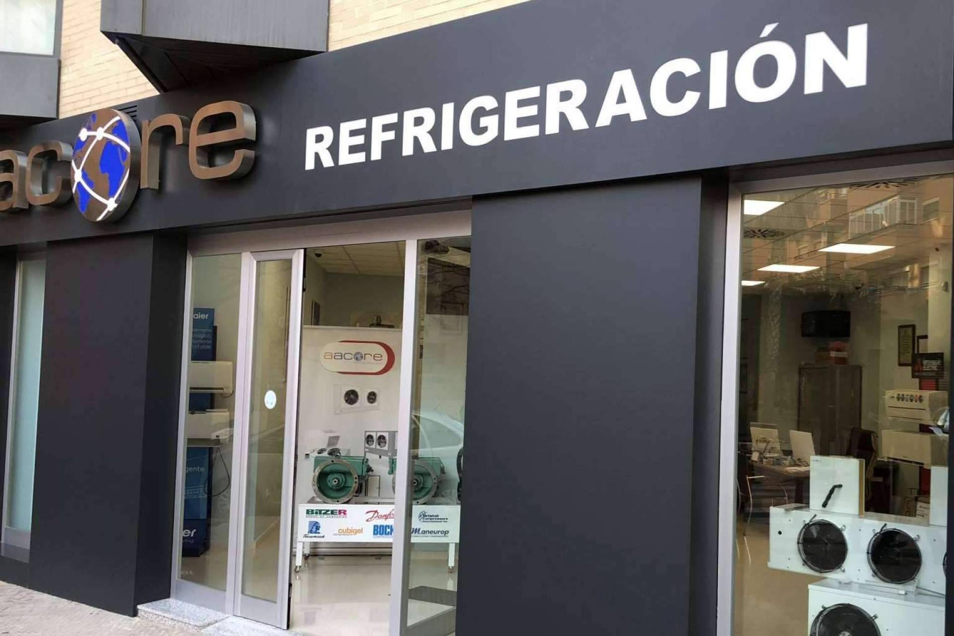 Las cámaras frigoríficas más convenientes según las necesidades, por AACORE SUPPLY