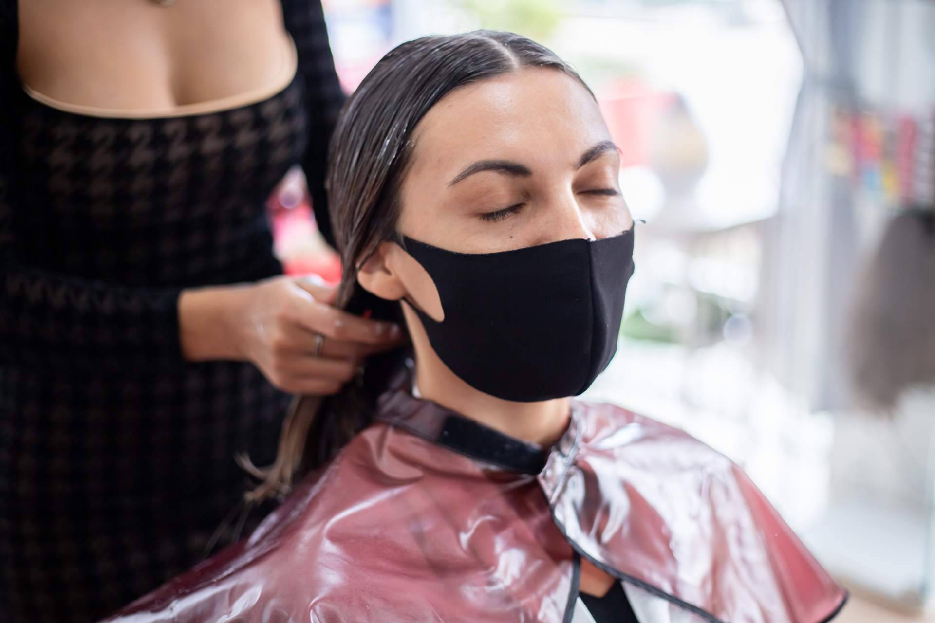 Keratin Europa y su alisado de keratina permiten lucir un cabello sano y brillante en verano