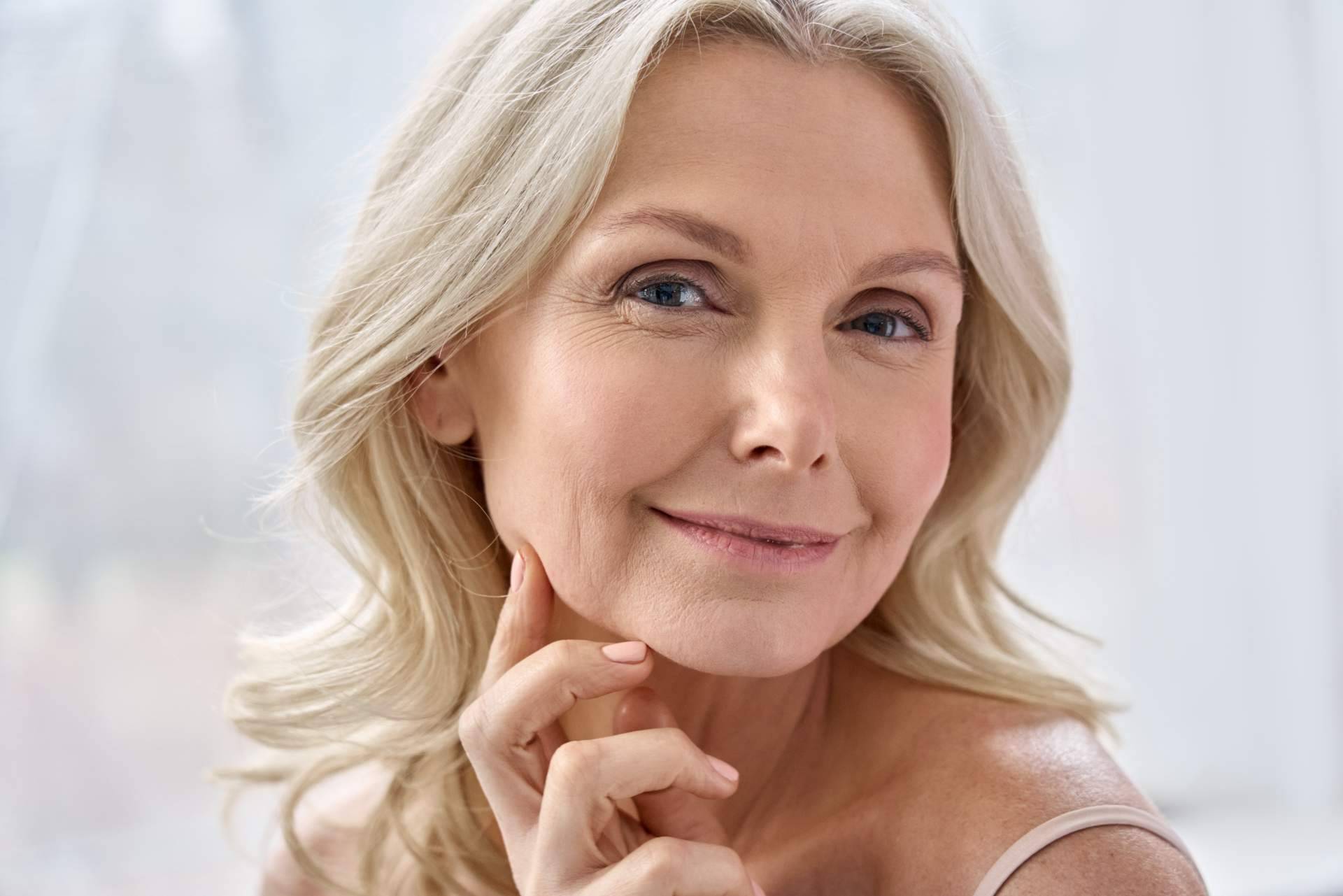 Elegansse ofrece el tratamiento de rejuvenecimiento facial Ellanse en Santander