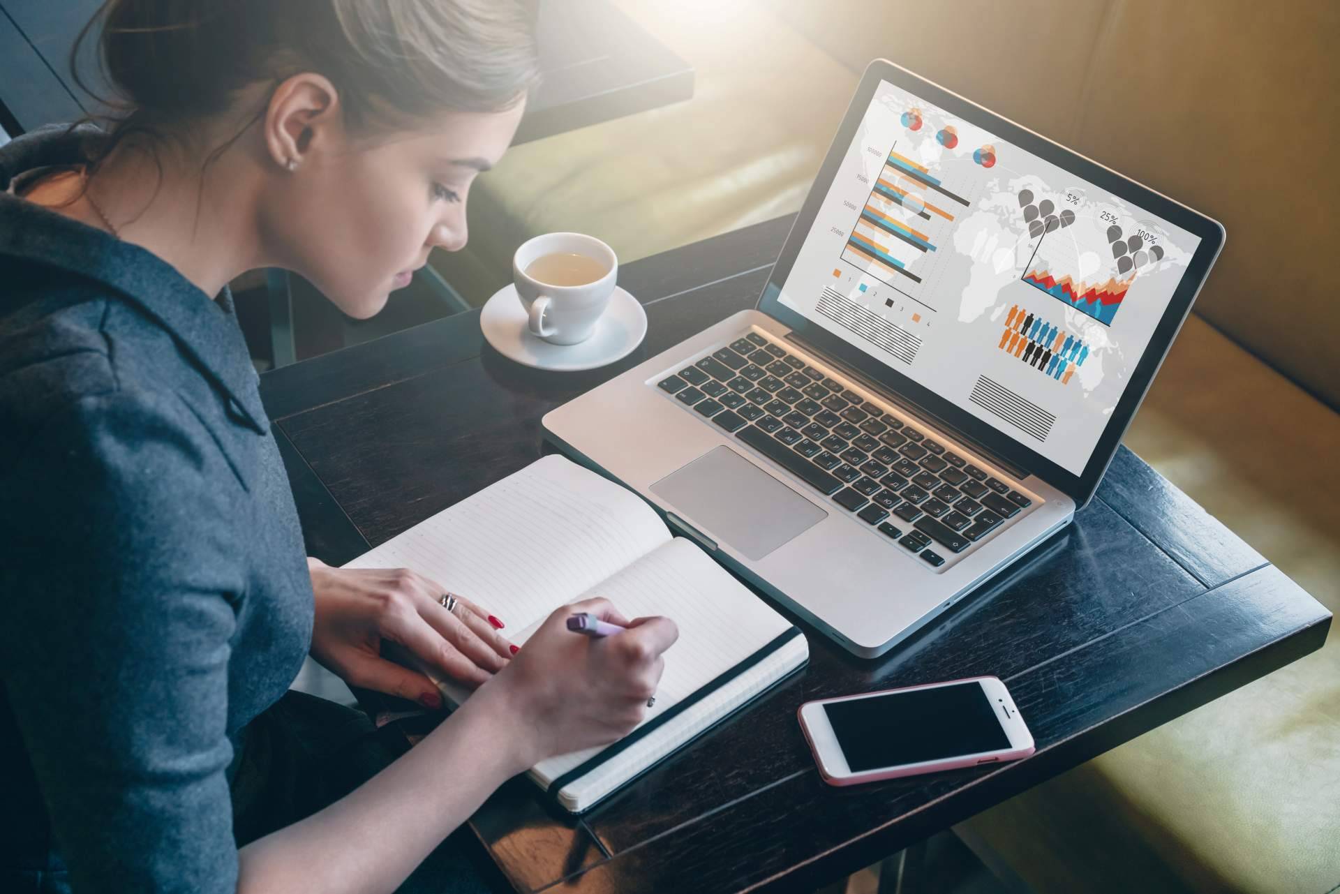 EGCI - La Escuela de Gerencia online que ha potenciado el perfil de miles de profesionales