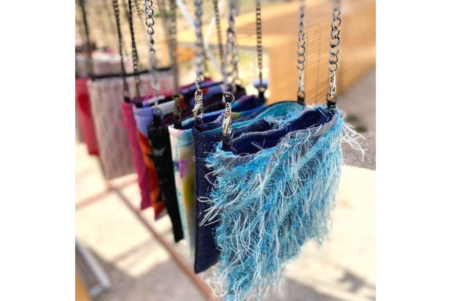 Estilo único y original con el nuevo bolso de Inirt Atelier