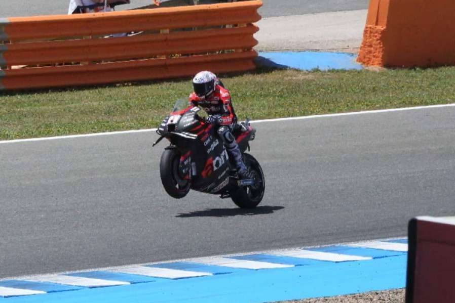¿Dónde conseguir entradas y packs para MotoGP Aragón y MotoGP Valencia? MotoGPEspaña.com