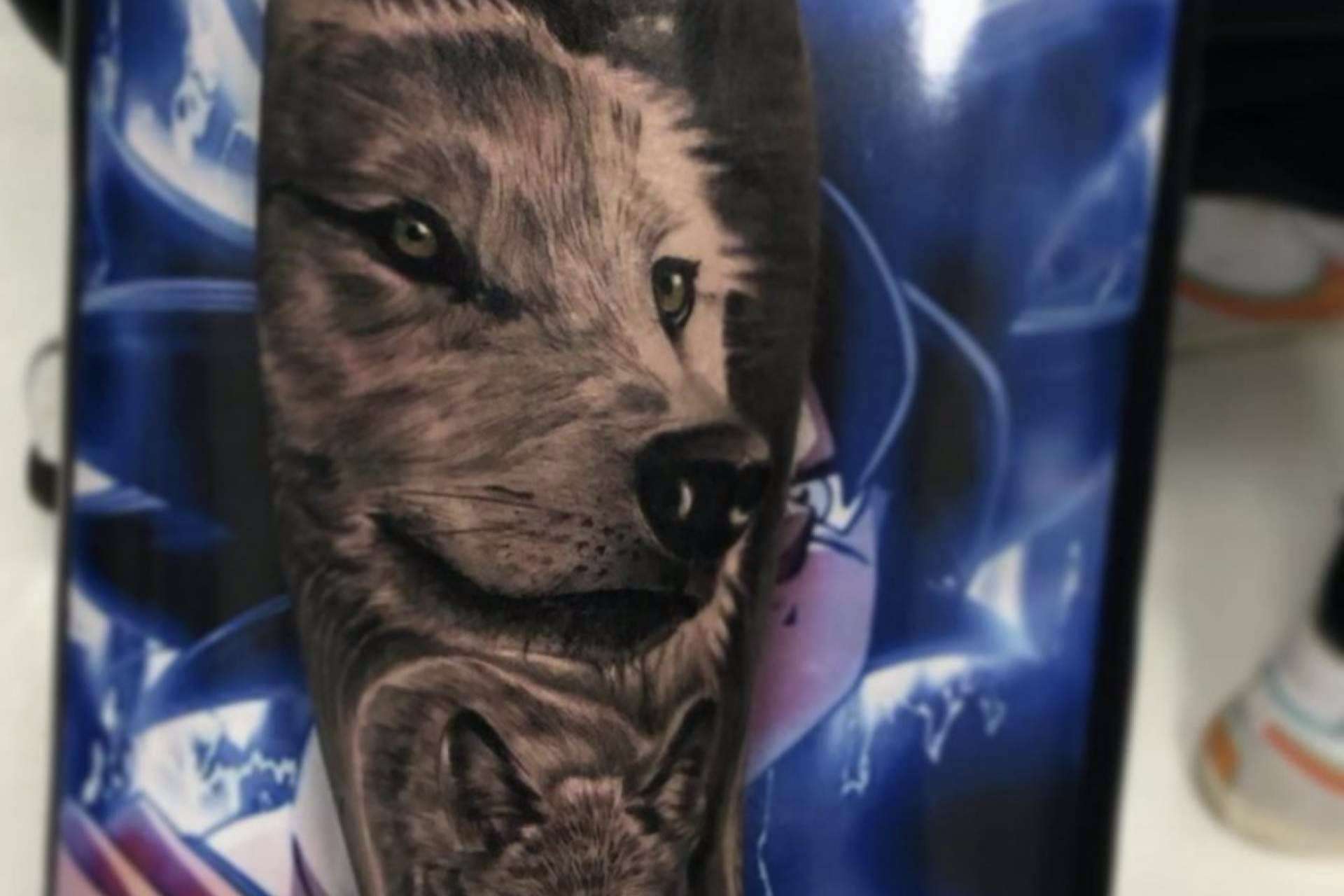 Cómo cuidar durante el verano un tatuaje recién hecho, por Vieja Escuela Tattoo