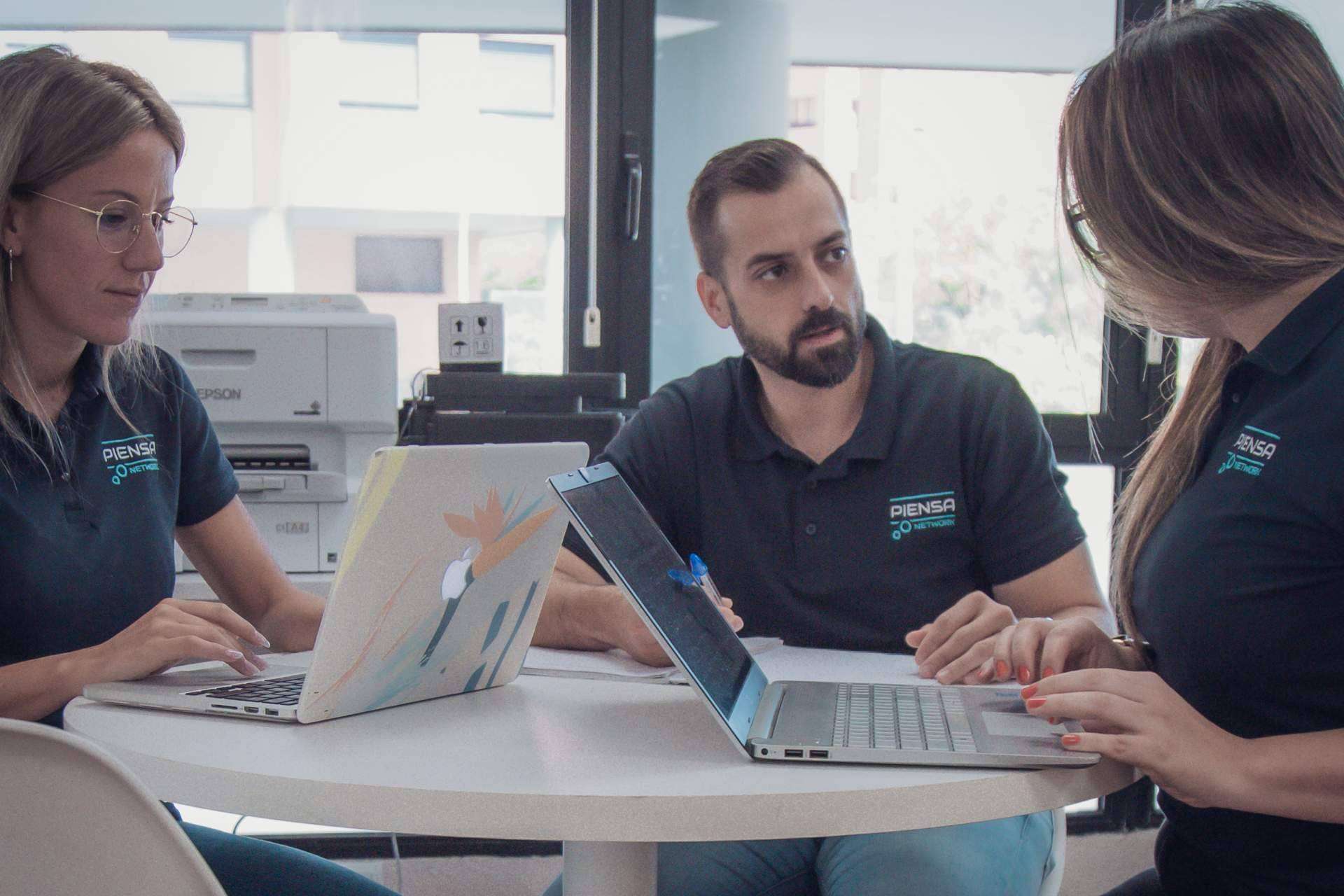 Cómo ahorrar cada mes a pesar de la inflación, con Piensa Network