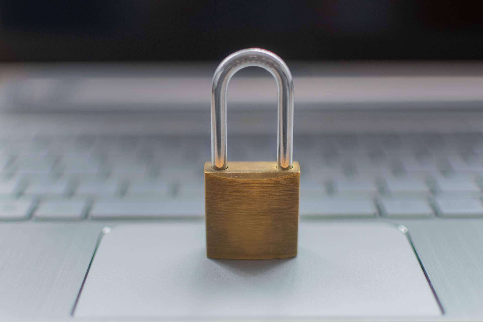 Evitar las consecuencias de una interrupción de la actividad por ataque ciber con CiberSeguridad Empresas