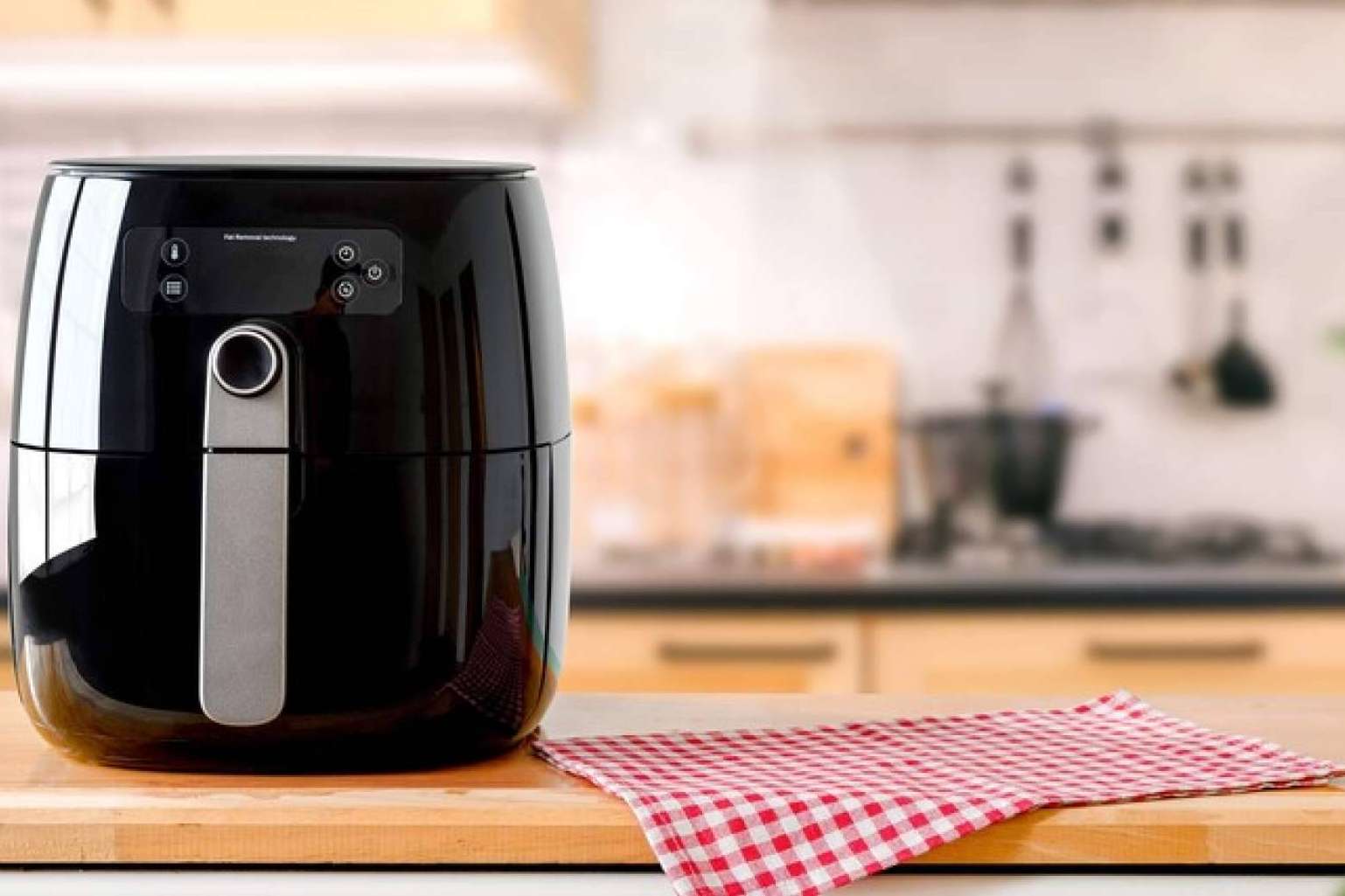 ¿Cuáles son las ventajas de cocinar con la freidora de aire de Bienestar360.org?