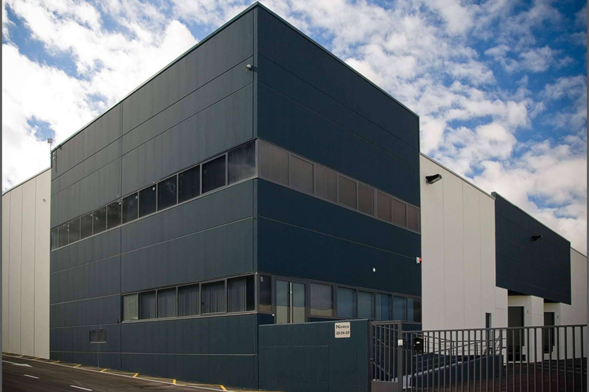 Espais Industrials, compra, venta y alquiler de suelo industrial y naves en Cataluña