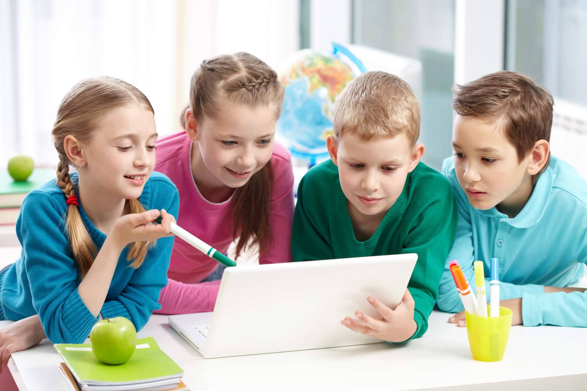 Los servicios de SETEK para la gestión dispositivos en educación