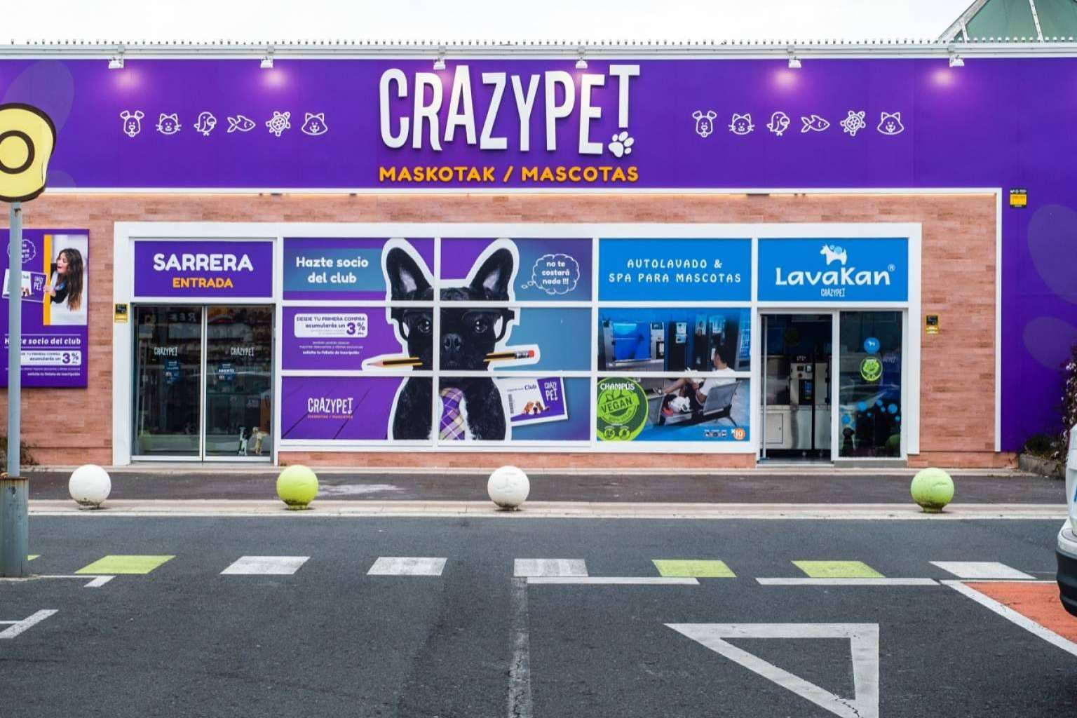 CRAZYPET, la tienda de mascotas online de confianza, se expande