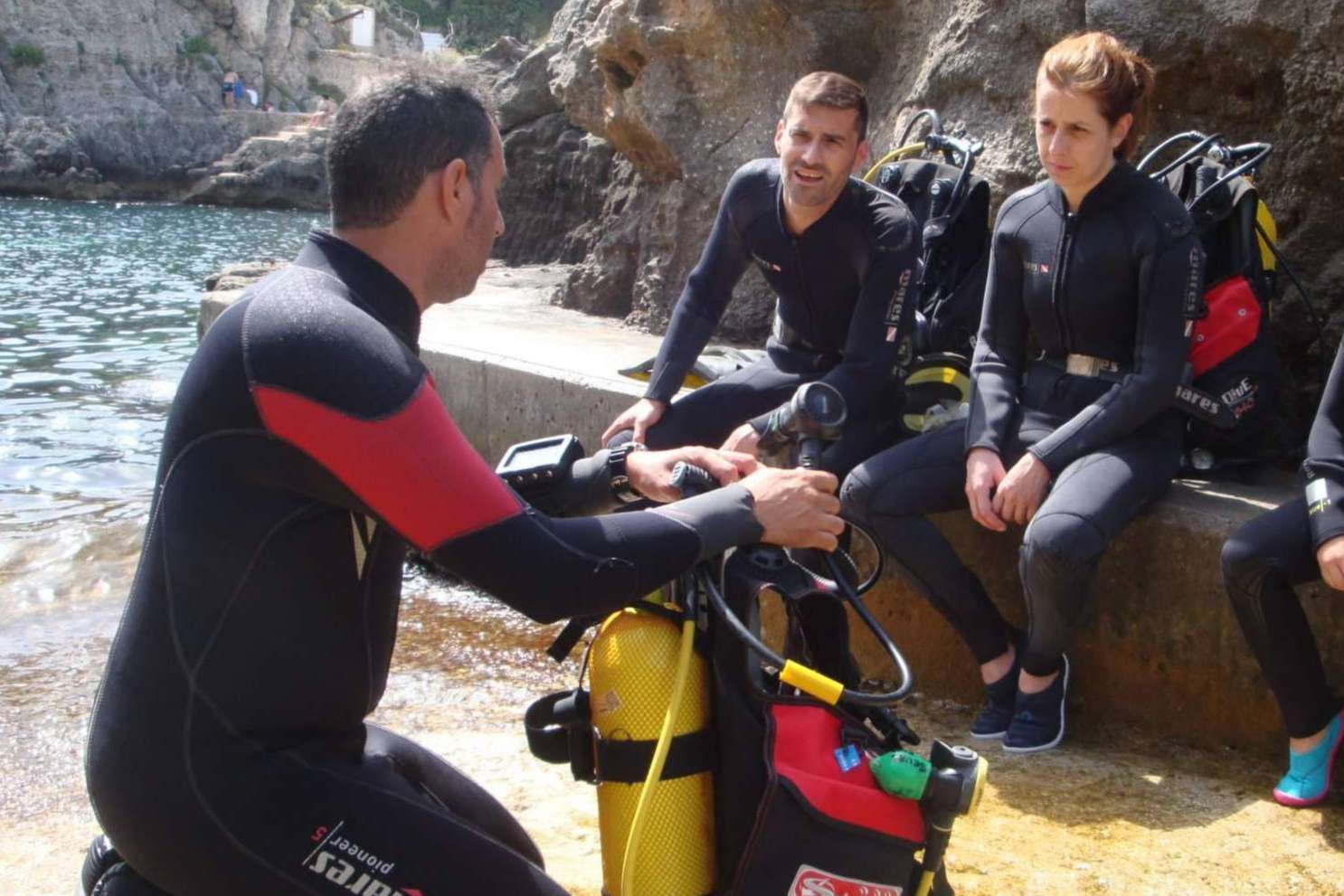 Buceo en familia para descubrir Menorca desde otra perspectiva, gracias a Scuba Plus