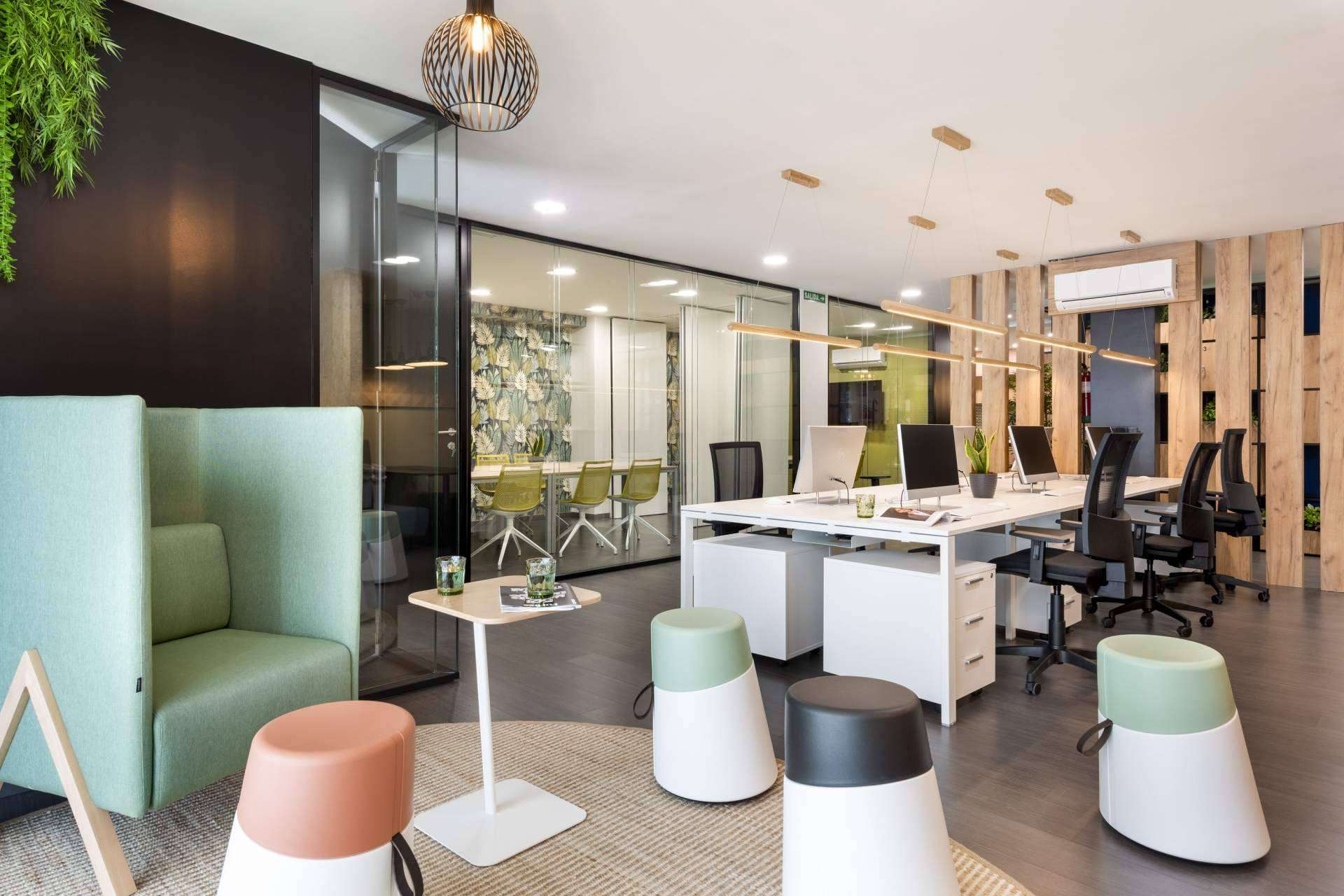 Especializados en el diseño de coworking, Chavsa