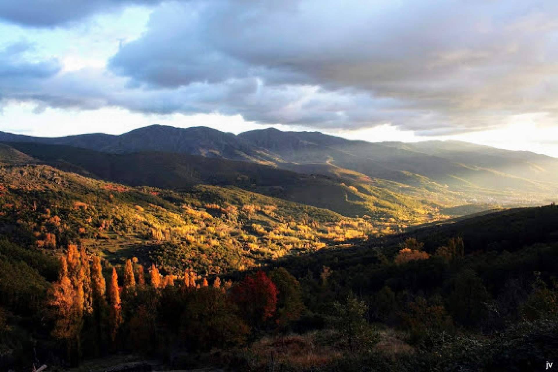 Celebrar el Otoño Mágico en Vive Baños de Montemayor