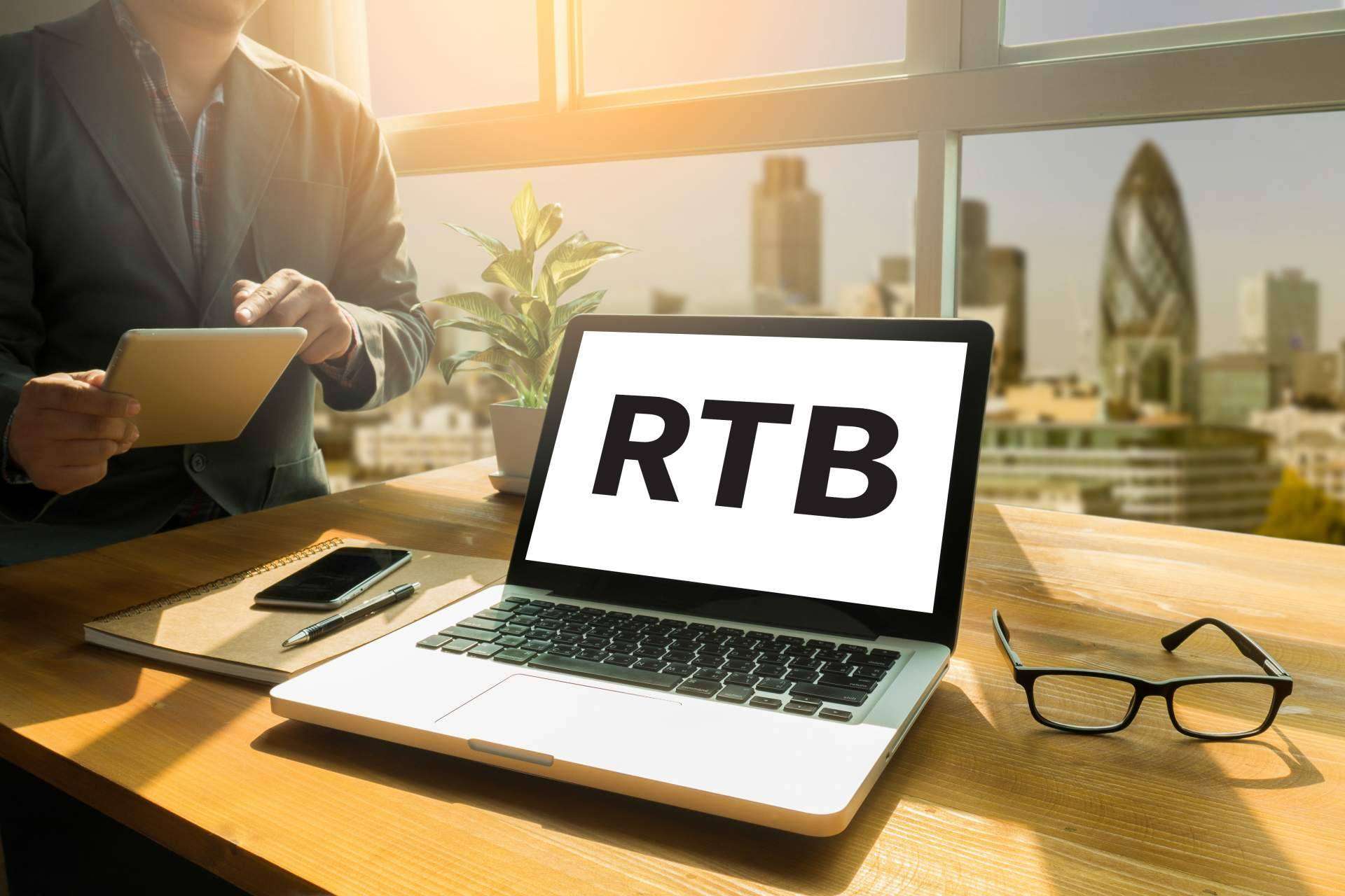 ¿Cómo multiplicar el impacto de las campañas de publicidad a través del RTB?, con Iempresa