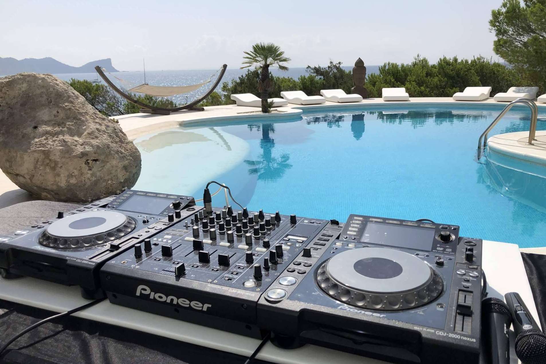 Elegir un buen equipo de sonido para eventos corporativos o bodas, por Alquilar Sonido