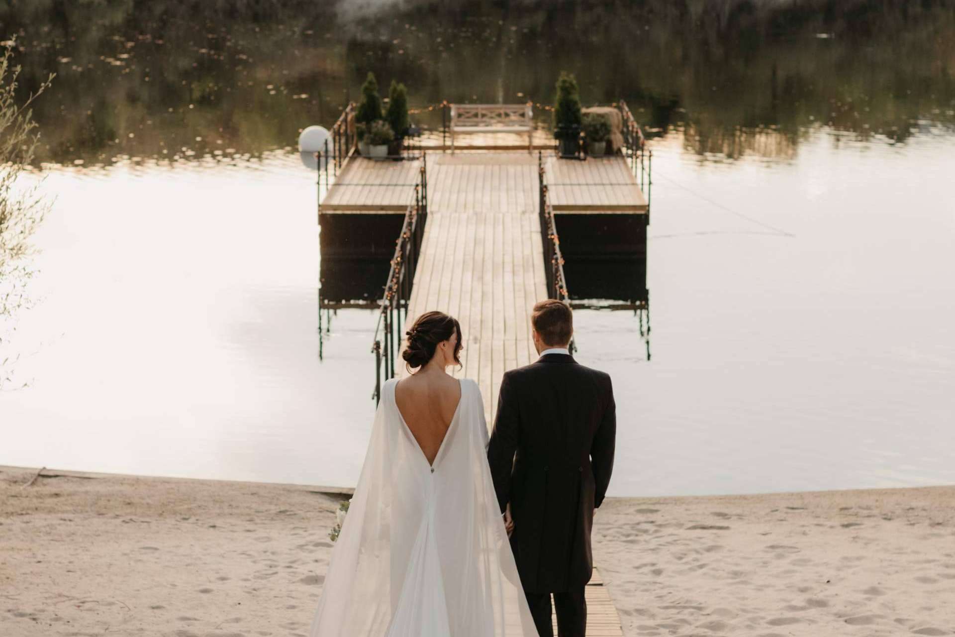 ¿Con qué espacios cuenta la Finca Prados Moros para celebrar una boda?