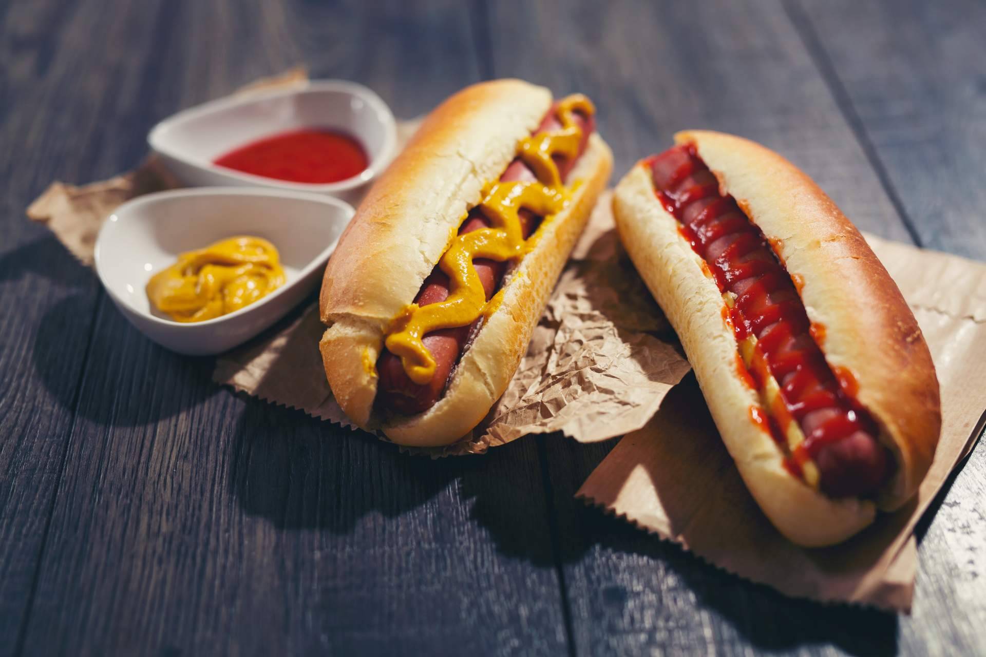 La firma Llooly presenta una franquicia de hot dog