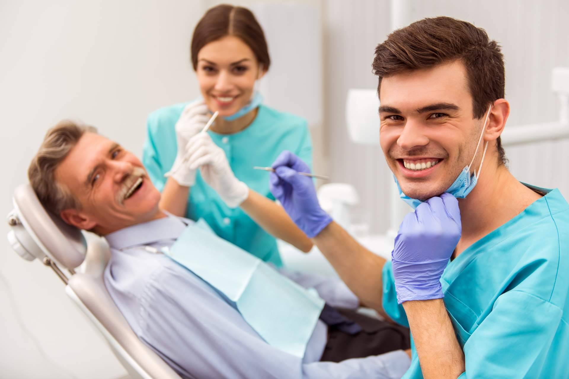 Carillas dentales Valencia de la mano de la clínica dental Bucalia