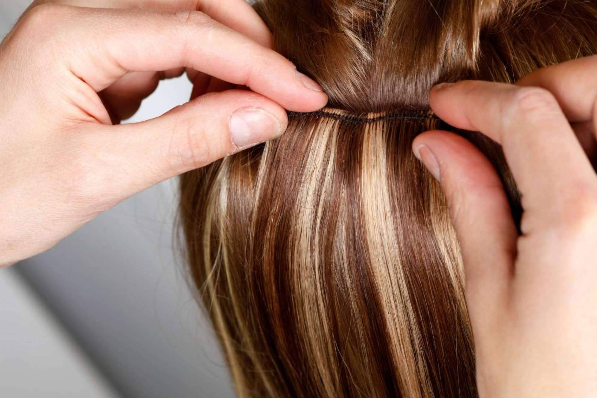 Extensiones de cabello natural, no solo para alargar la melena