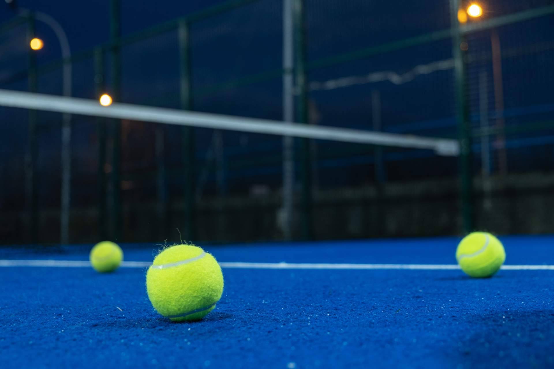 Prolongar la vida de las pelotas de pádel y tenis y ahorrar dinero