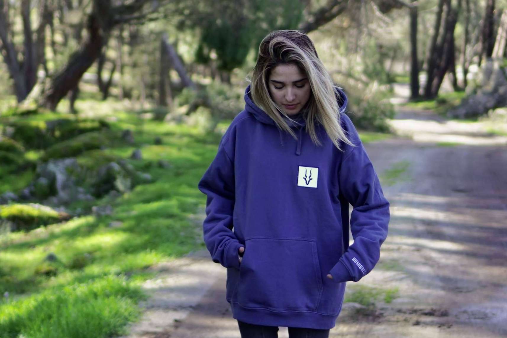 El uso de sudaderas y forros polares es la nueva tendencia para el invierno 2023