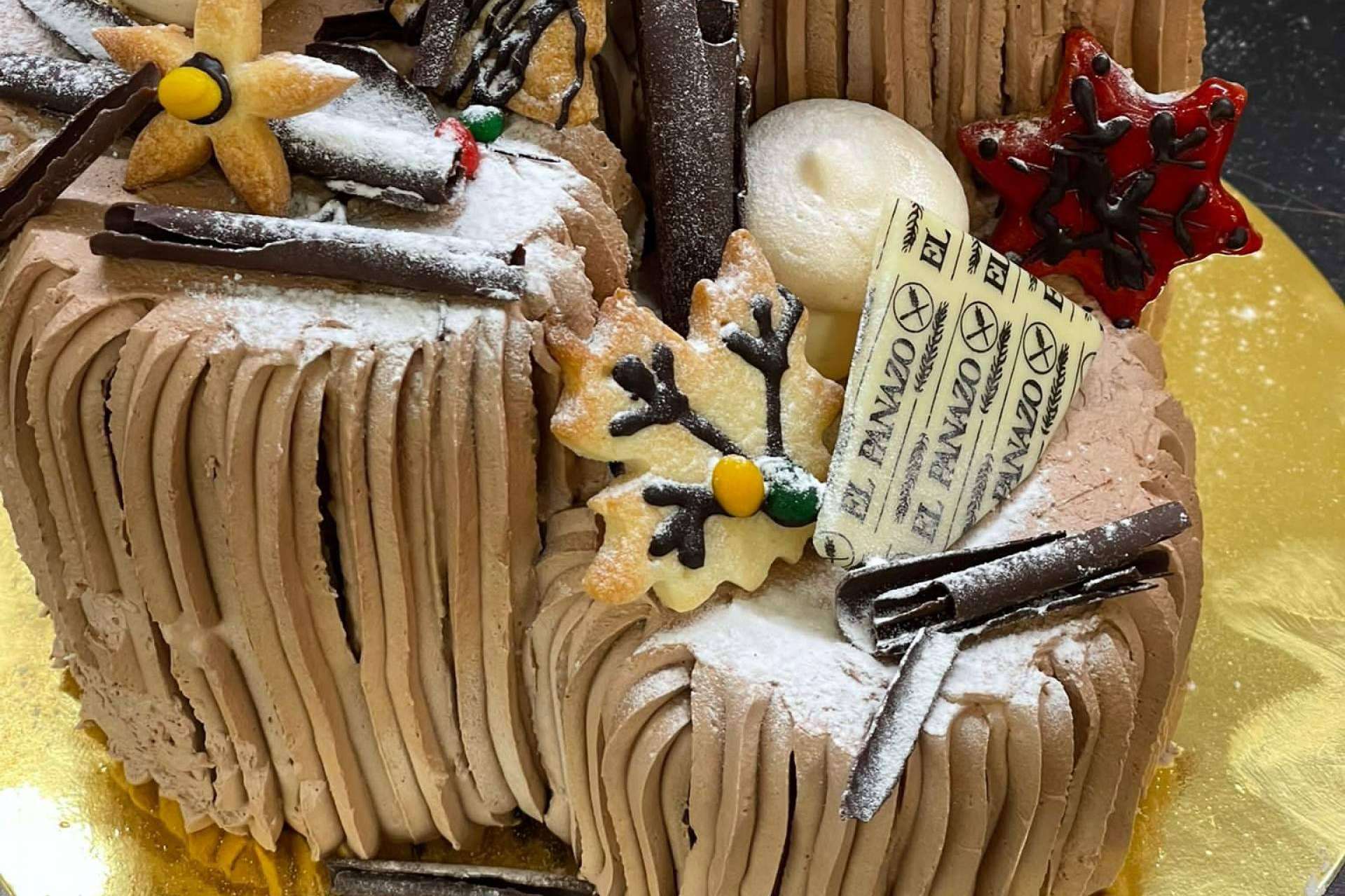 En la pastelería tradicional El Panazo se fusionan la artesanía y vanguardia