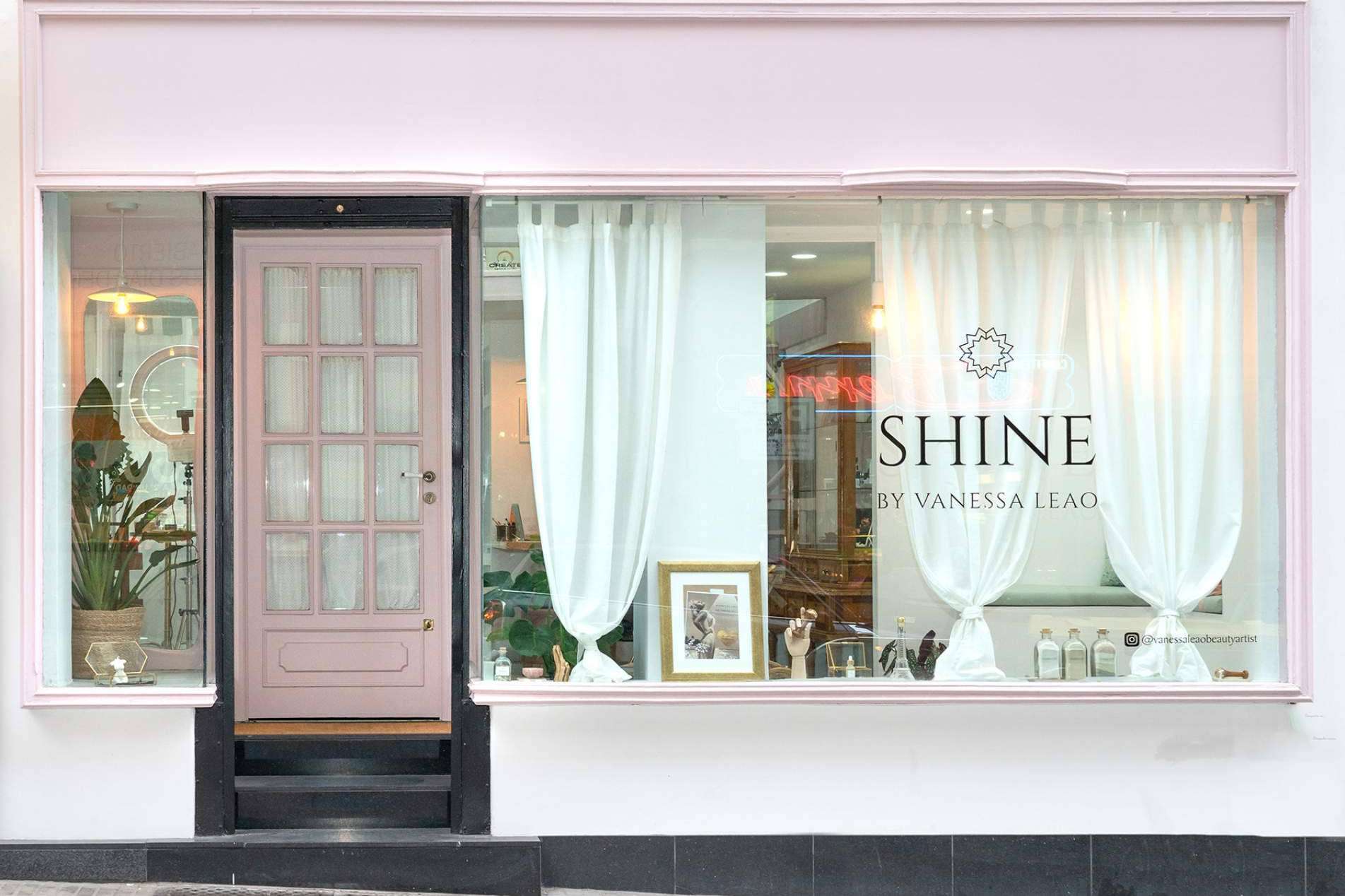 El tratamiento Shine Brows, creado por la brasileña Vanessa Leao, está revolucionando el concepto de microblading