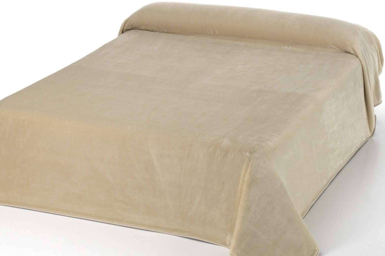 Ahorrar energía a través de la compra de ropa de invierno para el hogar, con Tejidos El Mundo