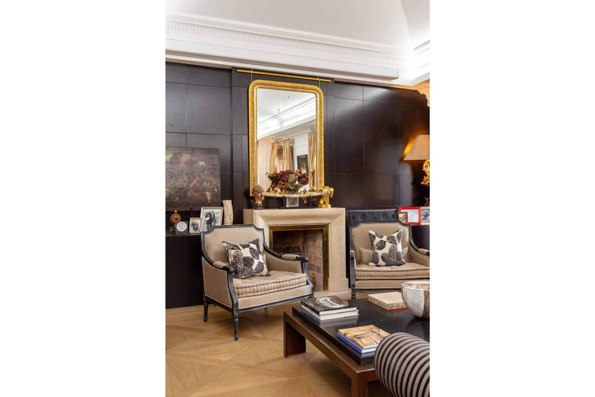 Naturarte dispone de parquet y marqueteria de Versalles