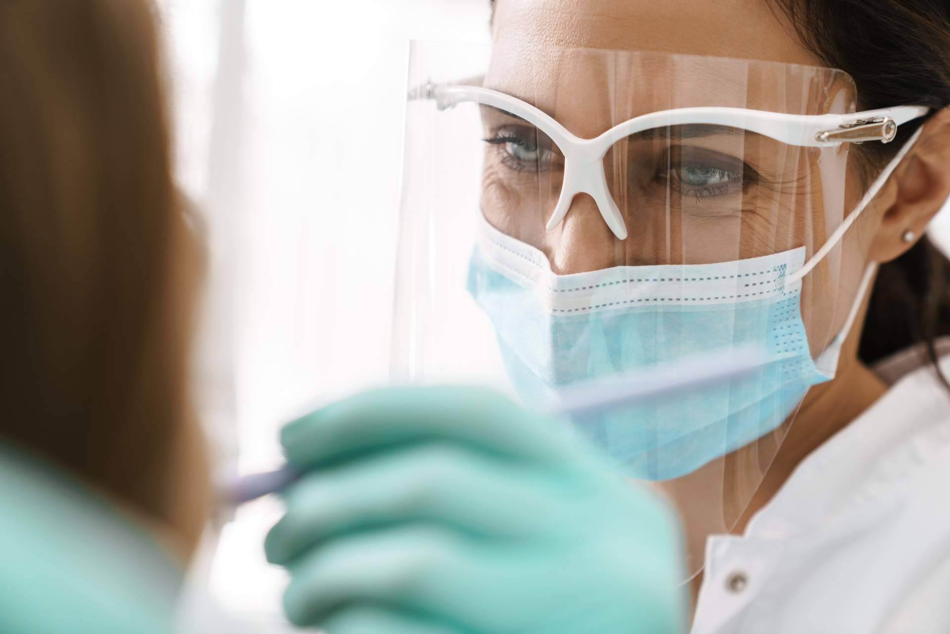 ¿Qué es la rehabilitación dental?, según los expertos de Clínica Dental Delgado
