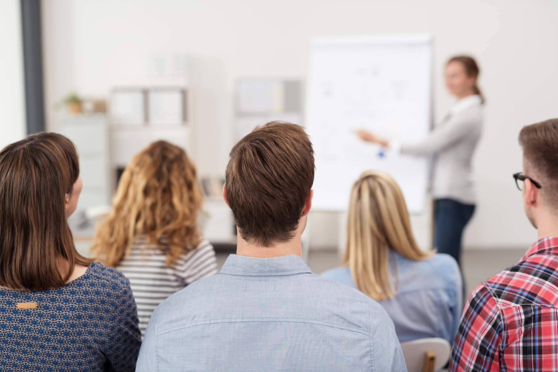 Programas de formación bonificada disponibles en Academia Integral